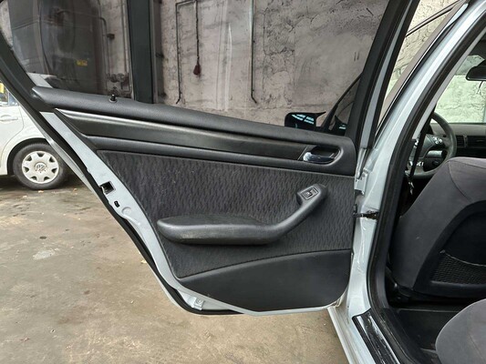 BMW 320i Executive 6-Zylinder 150 PS 1998, XJ-DS-29