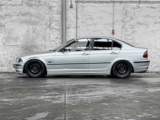 BMW 320i Executive 6-Zylinder 150 PS 1998, XJ-DS-29