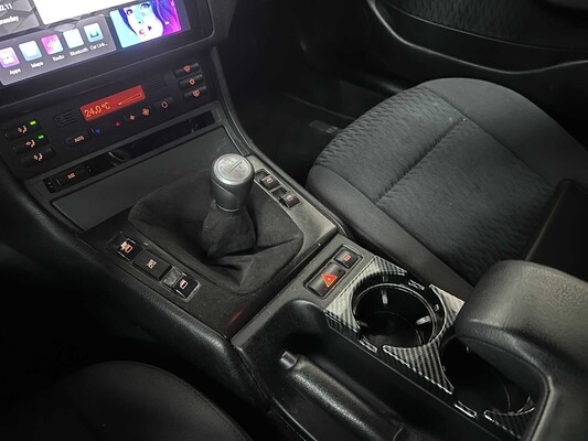 BMW 320i Executive 6-cilinder 150pk 1998, XJ-DS-29