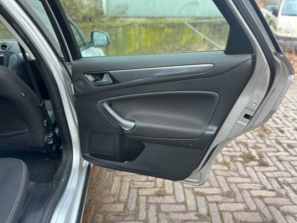 Ford Mondeo Kombi 2,0 TDCi Trend 116 PS 2011, 85-PBB-8