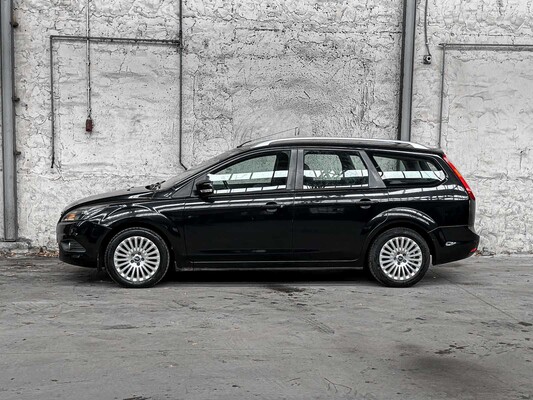 Ford Focus Kombi 1.8 Limited Flex.F. 123 PS 2011, 96-NZR-8