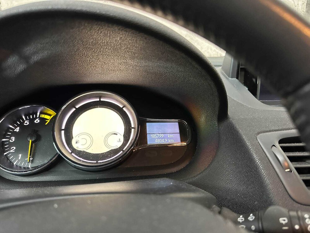 Renault Mégane 1.6 Authentique 101 PS 2012, GK-800-B