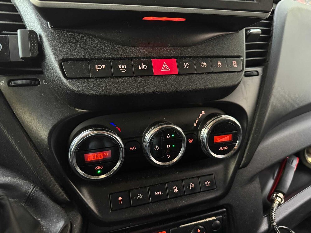 Iveco Daily 40C17 3.0 375 170 PS 2016, VS-281-H 