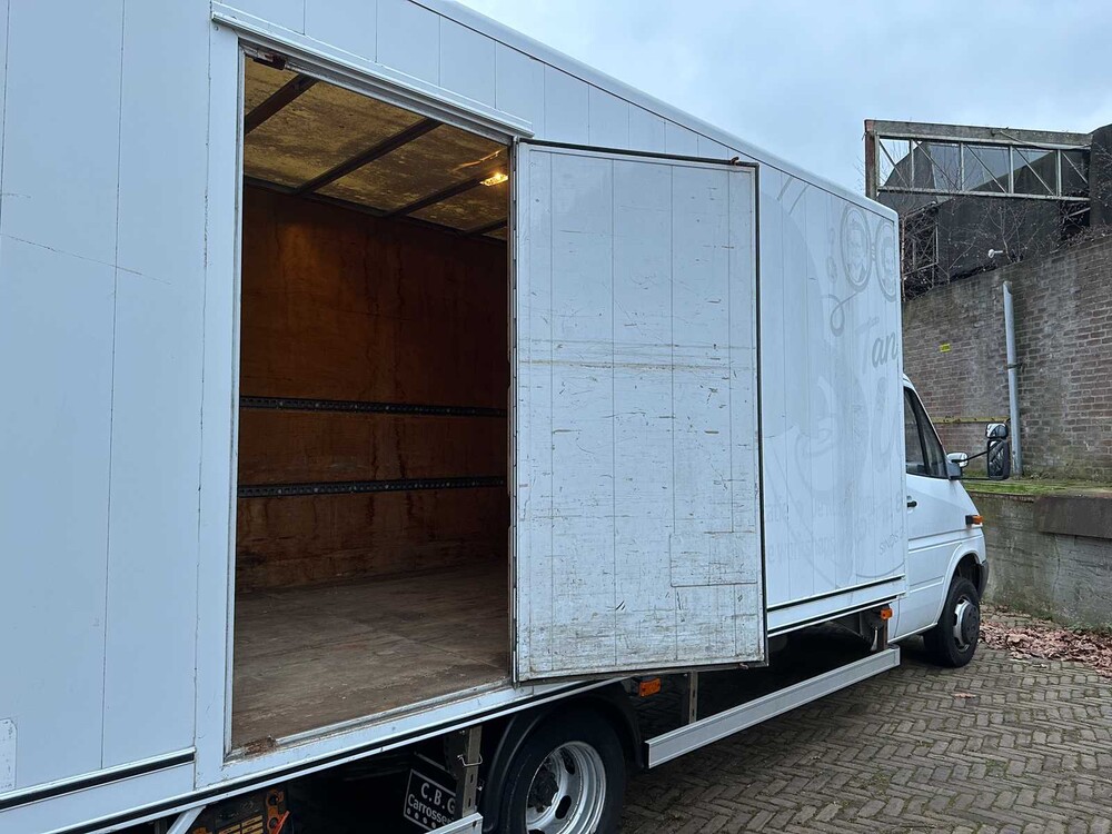 Mercedes-Benz Sprinter 313 CDI 2.2 402 HD 130PS 2003, 5-VFT-88