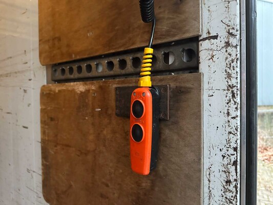 Mercedes-Benz Sprinter 313 CDI 2.2 402 HD 130PS 2003, 5-VFT-88