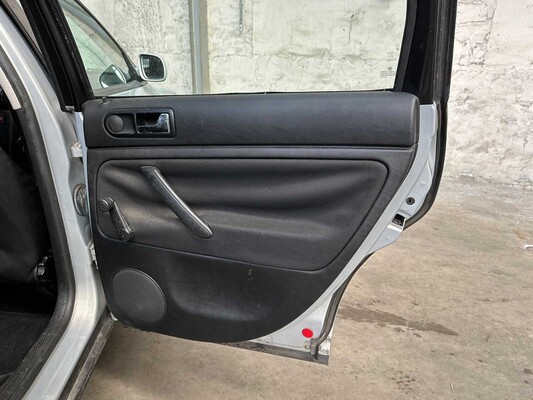 Volkswagen Passat 1,9 TDI Trendline 90 PS 2000, 06-FD-FF