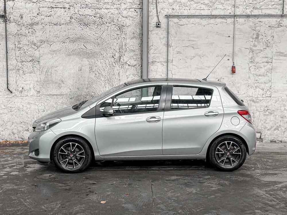 Toyota Yaris 1.3 VVTi Aspiration 2011 98pk, RB-304-D