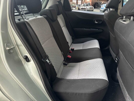 Toyota Yaris 1.3 VVTi Aspiration 2011 98pk, RB-304-D