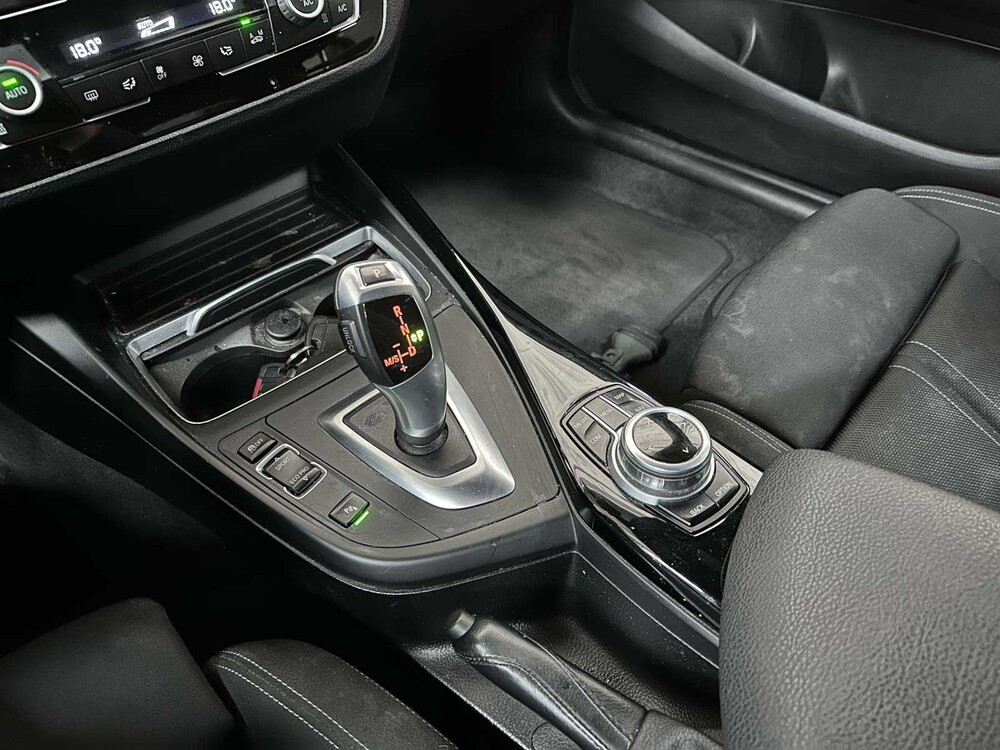 BMW 118i Corporate Lease Executive 1-Serie 136pk 2017, RH-134-H