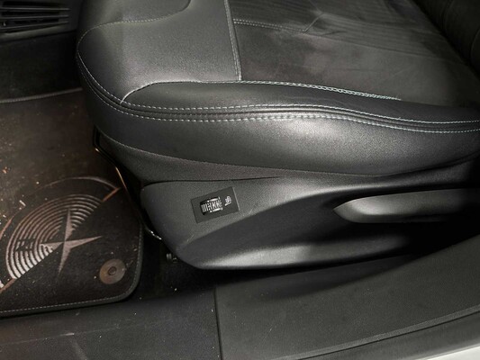 Peugeot 2008 1.2 PureTech GT-Line 109pk 2018, HLH-96-S