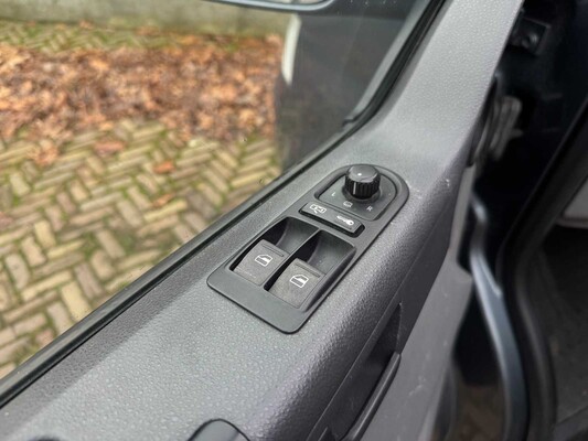 Volkswagen Transporter 2.5 TDI 340 172pk 2005 DSG 