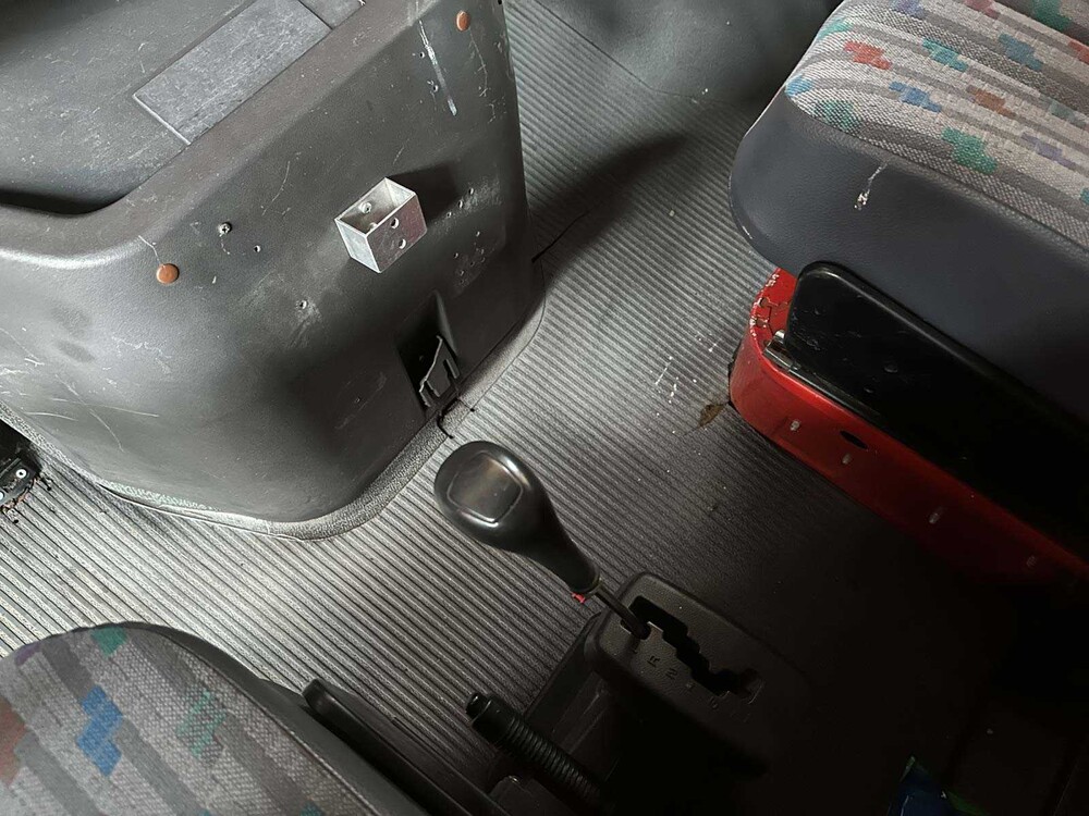 Mercedes-Benz Van 310D High G.V.W. Long/Low 95 PS 1994, V-76-NGP