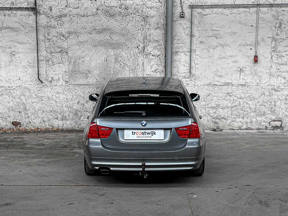 BMW 318i Touring Corporate Lease Luxury Line 136 PS 2011 (Original-NL) 3er, 51-SKX-6