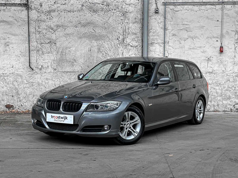 BMW 318i Touring Corporate Lease Luxury Line 136pk 2011 (Origineel-NL) 3-serie, 51-SKX-6