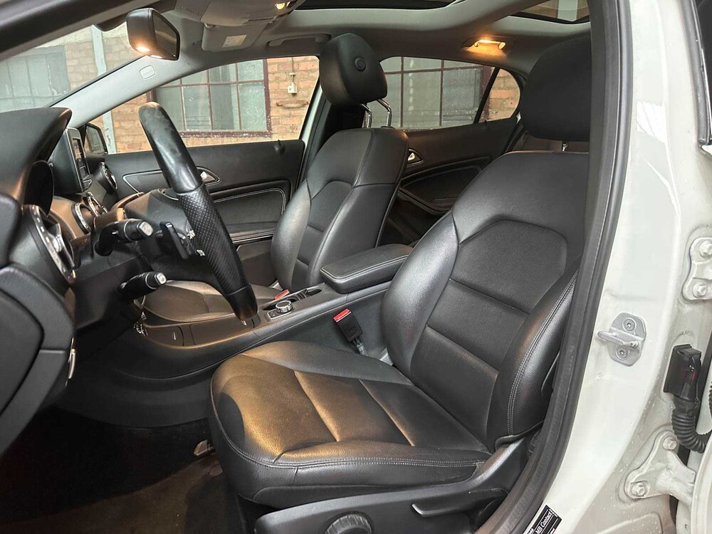 Mercedes-Benz GLA200 1,6 156 PS 2014 (Automatik) GLA-Klasse, TR-595-G