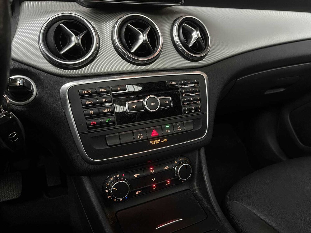 Mercedes-Benz GLA200 1,6 156 PS 2014 (Automatik) GLA-Klasse, TR-595-G