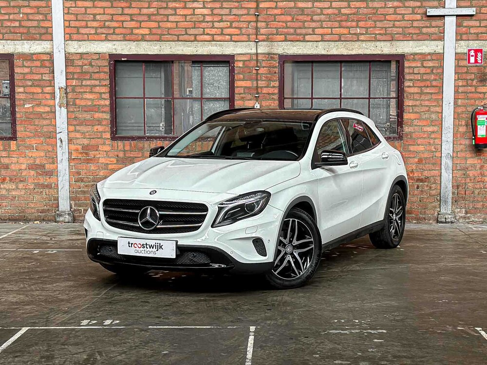 Mercedes-Benz GLA200 1,6 156 PS 2014 (Automatik) GLA-Klasse, TR-595-G