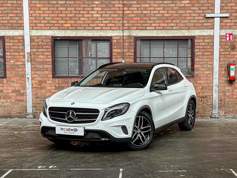 Mercedes-Benz GLA200 1,6 156 PS 2014 (Automatik) GLA-Klasse, TR-595-G