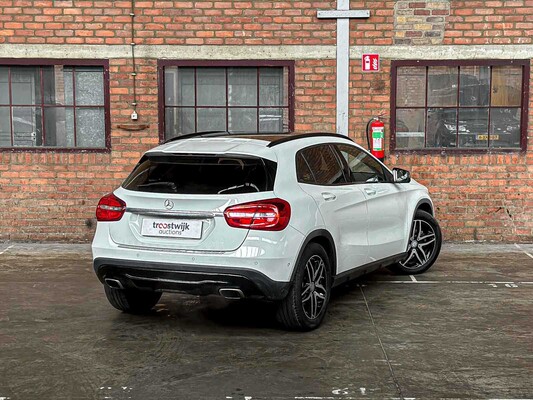 Mercedes-Benz GLA200 1,6 156 PS 2014 (Automatik) GLA-Klasse, TR-595-G