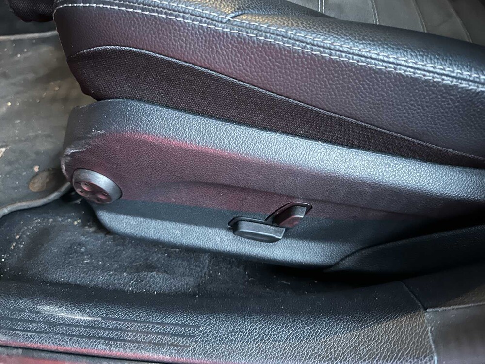 Mercedes-Benz C160 Estate Business Solution AMG Limited 129pk 2020 (Origineel-NL+1e eigenaar)  C-klasse, H-550-DN