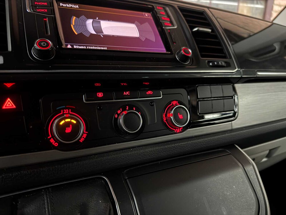 Volkswagen Transporter 2.0 TDI DSG 