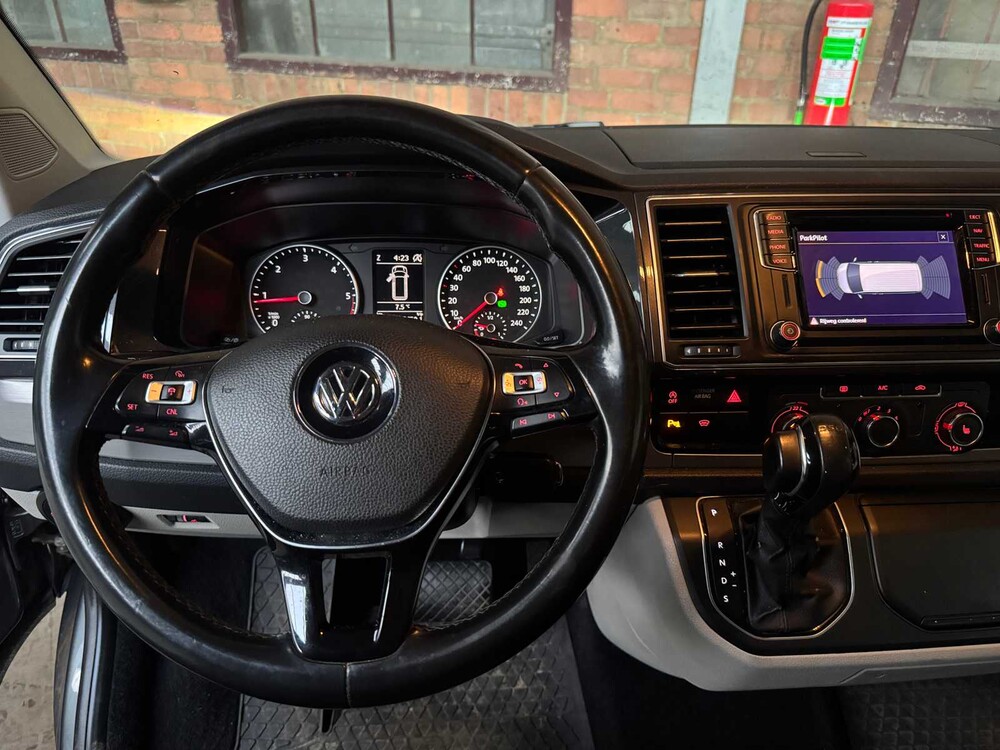 Volkswagen Transporter 2.0 TDI DSG 