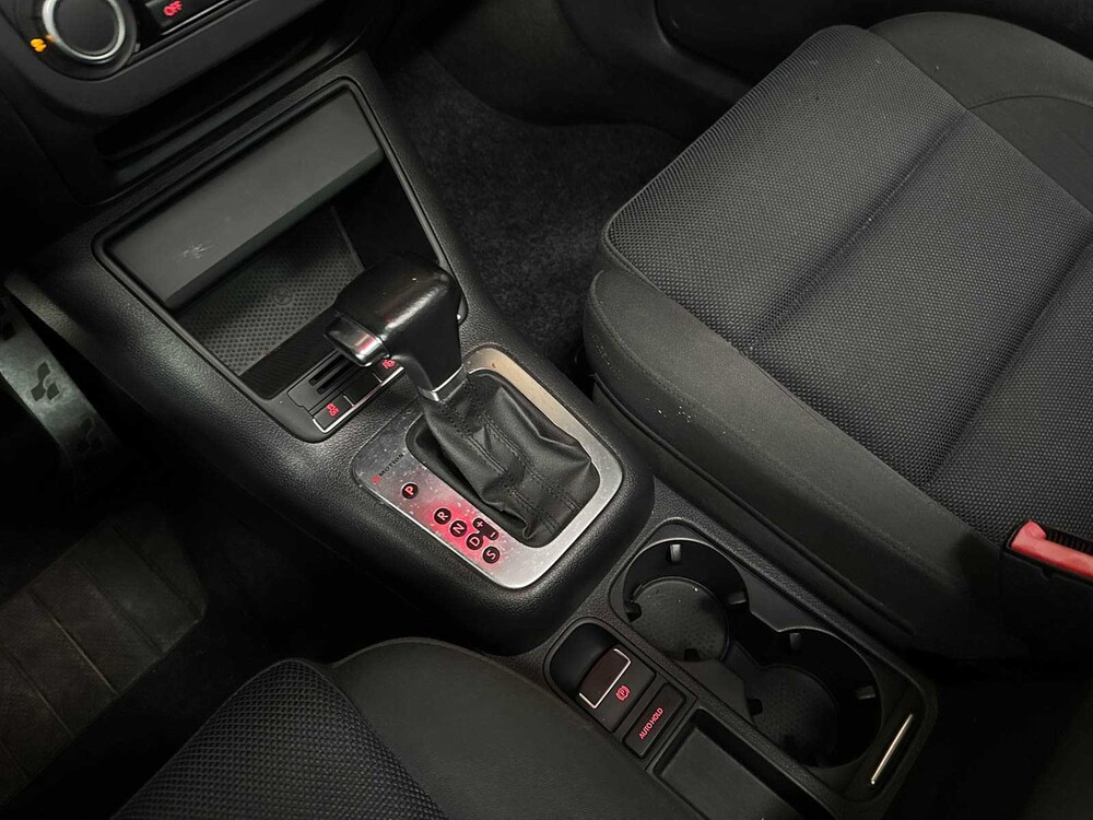 Volkswagen Tiguan 2.0 TSI Sport&Style 4Matic R-Line 170pk 2010, 21-KJR-3 Youngtimer