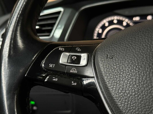 Volkswagen Tiguan 1.4 TSI ACT Highline 148 PS 2018 (Original-NL), RR-501-H