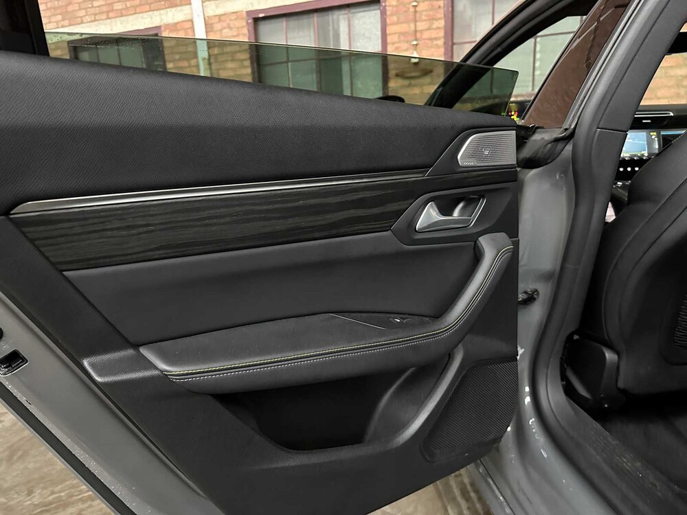 Peugeot 508 SW (5-d) 1.6 Hybrid 360 e-EAT8 Peugeot Sport Engineered (PSE) 265kW 360pk 2021 Automaat