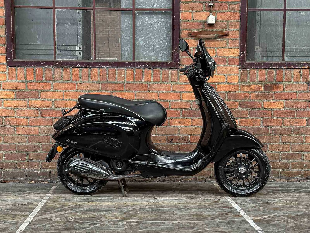 Piaggio Vespa Sprint 4T CUSTOM 2014, F-443-VL Roller