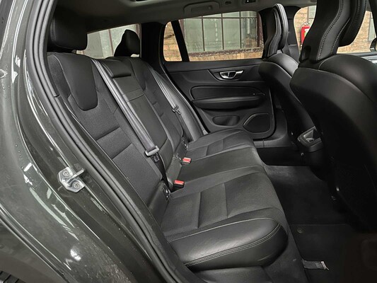 Volvo V60 2.0 T4 Moment.Pro 188 PS 2019, ZP-740-L