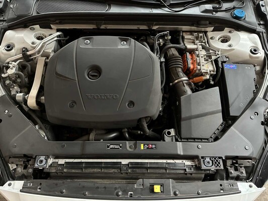 Volvo V60 2.0 T6 Recharge AWD Inschrift 253 PS 2021 (Original-NL + 1. Besitzer), N-828-HZ
