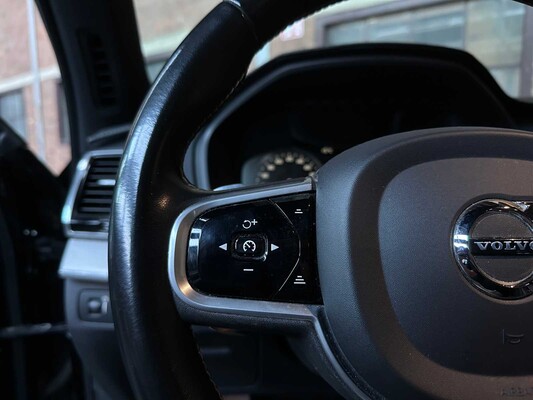 Volvo XC90 2,0 B5 AWD Beschriftung 235 PS 2020 (Org-NL), H-655 PS