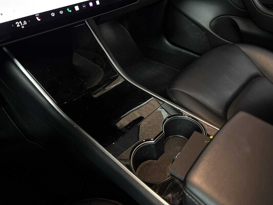 Tesla Model 3 Performance AWD 75 kWh 462 PS 2019 (Original-NL + 1. Besitzer), G-786-XK