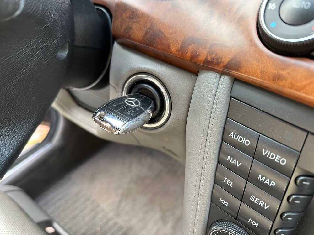 Mercedes-Benz CLS350 CGI 3,5 V6 293 PS 2006 CLS-Klasse, L-372-NV Youngtimer