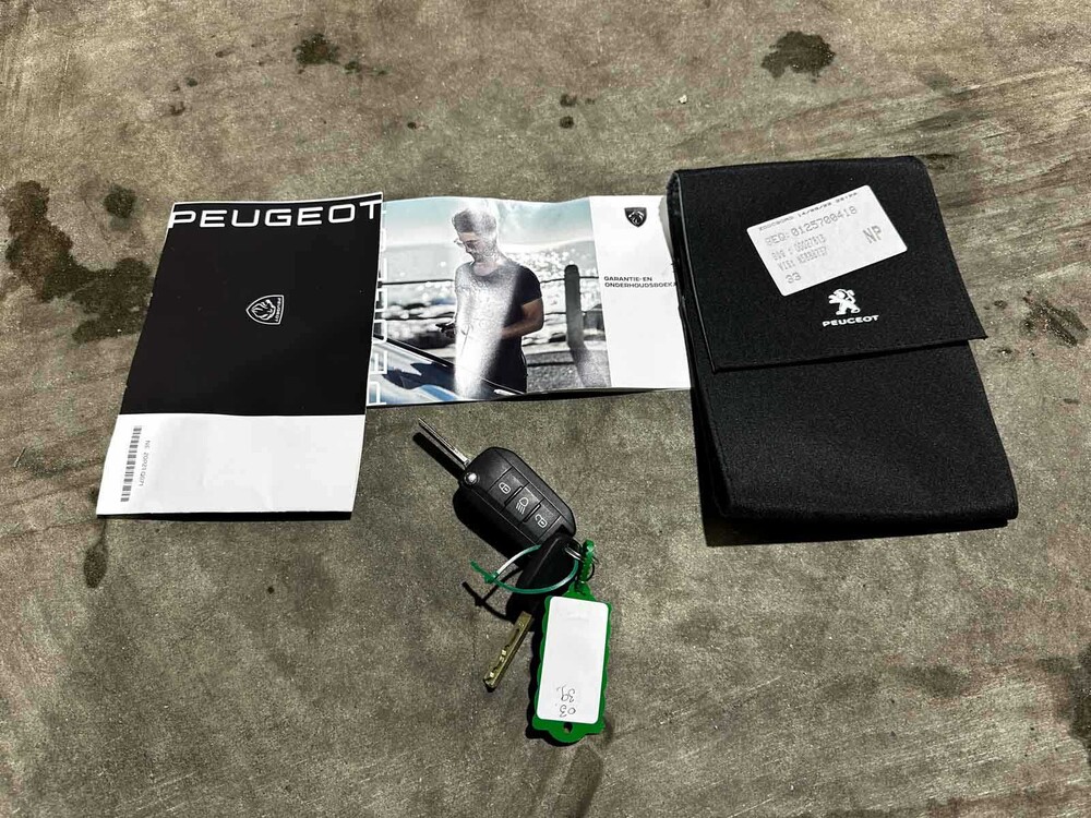 Peugeot 208 1.2 PureTech Like 75 PS 2023, R-956-ZL