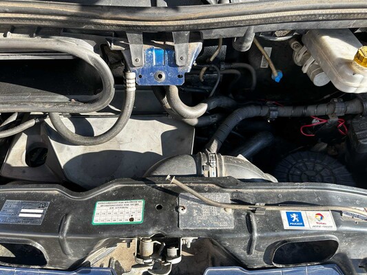 Peugeot Boxer Camper 88pk 2011, 90-XBG-3