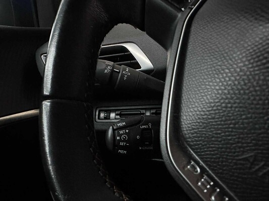 Peugeot 3008 1.6 BlueHDi BL Exec 118pk 2017