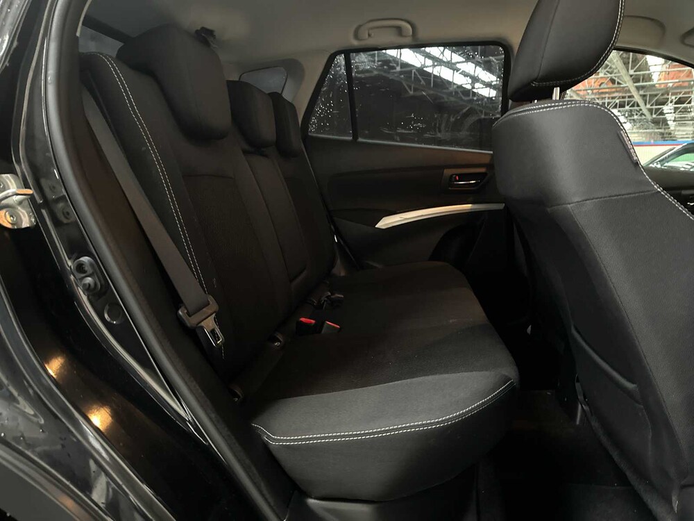 Suzuki S-Cross 1.4 B.jet Exclusive 138PK 2018, TK-881-B