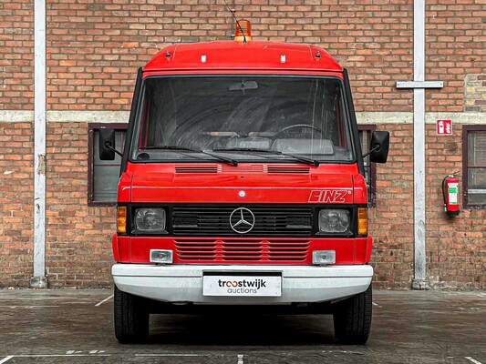 Mercedes-Benz – Feuerwehrwagen – 310D High G.V.W. Long/Low 95 PS 1994, V-76-NGP