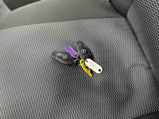 Mercedes-Benz Sprinter 310 2.2 CDI 366 DC L2H2 95pk 2012, VZ-840-R