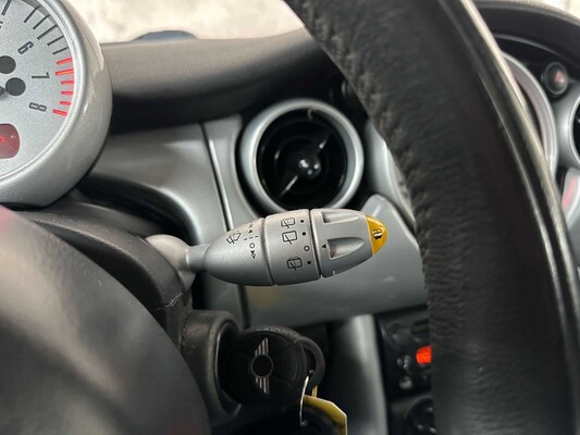 Mini Cooper Chile 1,6 114 PS 2005, 56-RF-NK