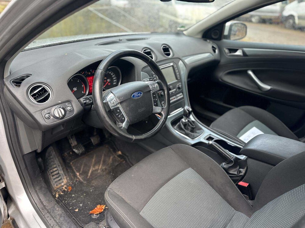 Ford Mondeo Wagon 2.0 TDCi Trend 116pk 2011, 85-PBB-8