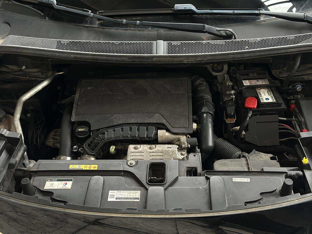 Peugeot 5008 1.2 PureTech Blue Lease GT-Line 131pk 2020, J-762-BF