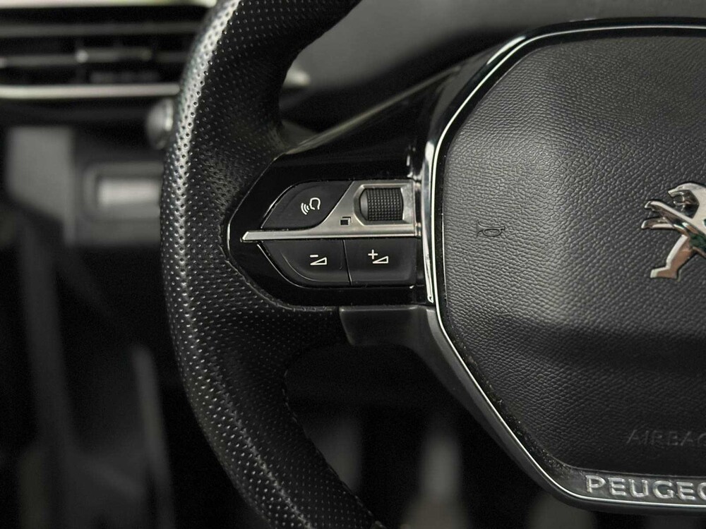 Peugeot 5008 1.2 PureTech Blue Lease GT-Line 131pk 2020, J-762-BF