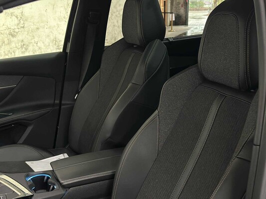 Peugeot 5008 1.2 PureTech Blue Lease GT-Line 131pk 2020, J-762-BF