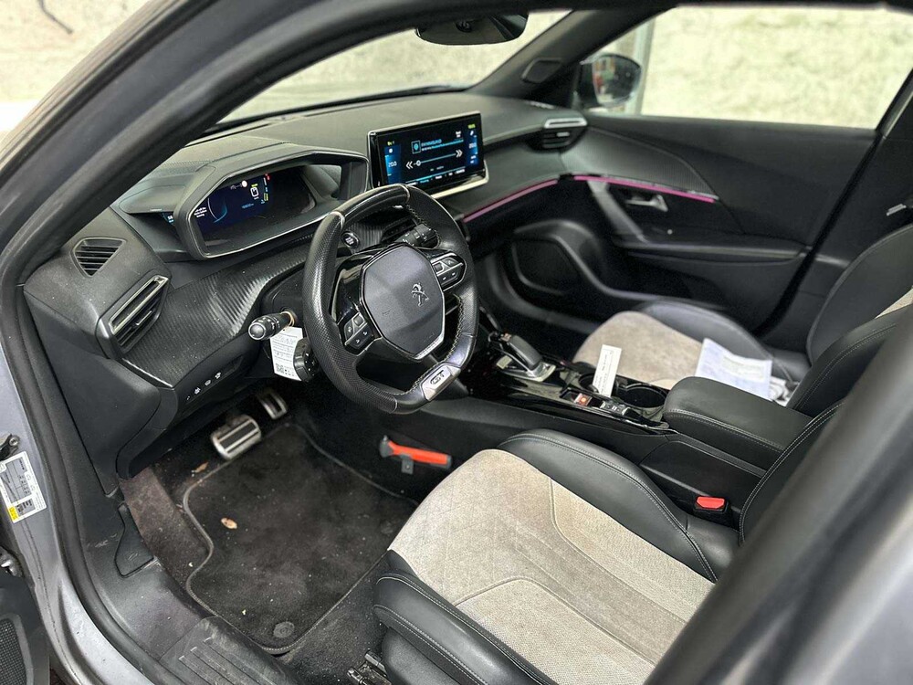 Peugeot e-2008 EV GT 50 kWh 136pk 2020, K-173-HP