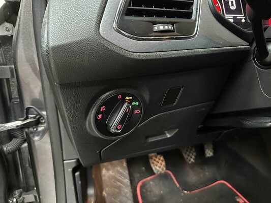 SEAT Leon 1.4 EcoTSI FR Connect 150pk 2016, G-727-KT