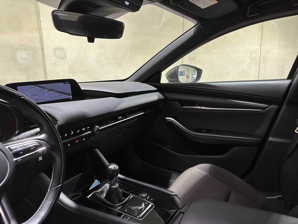 Mazda 3 2.0 e-SkyActiv-X 186 PS 2022 (Ursprünglicher NL+1. Besitzer), P-184-HB