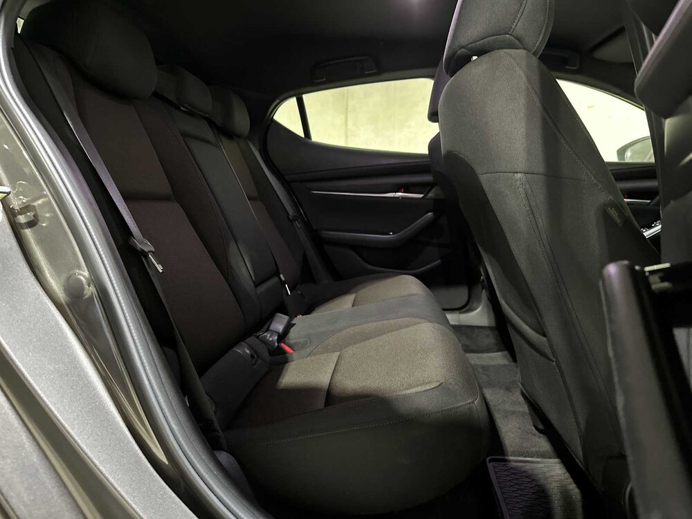 Mazda 3 2.0 e-SkyActiv-X 186 PS 2022 (Ursprünglicher NL+1. Besitzer), P-184-HB